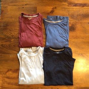 4 Old Navy T Shirts Size L (10-12)